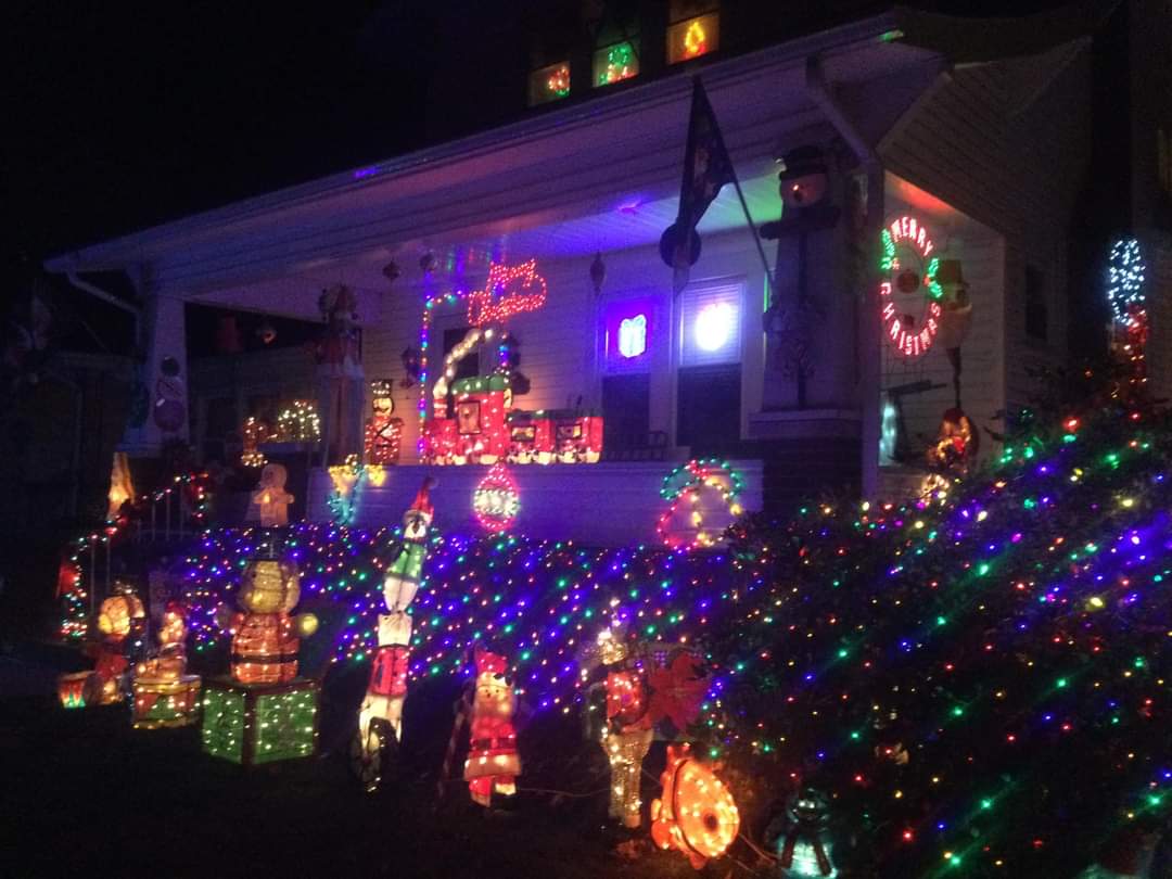 Ferry hosting Christmas decorating contest | News, Sports, Jobs - Vimarsana News
